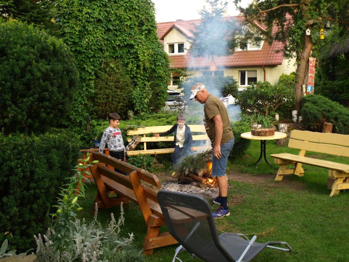 Pensjonat Kalina Komorze Extérieur photo