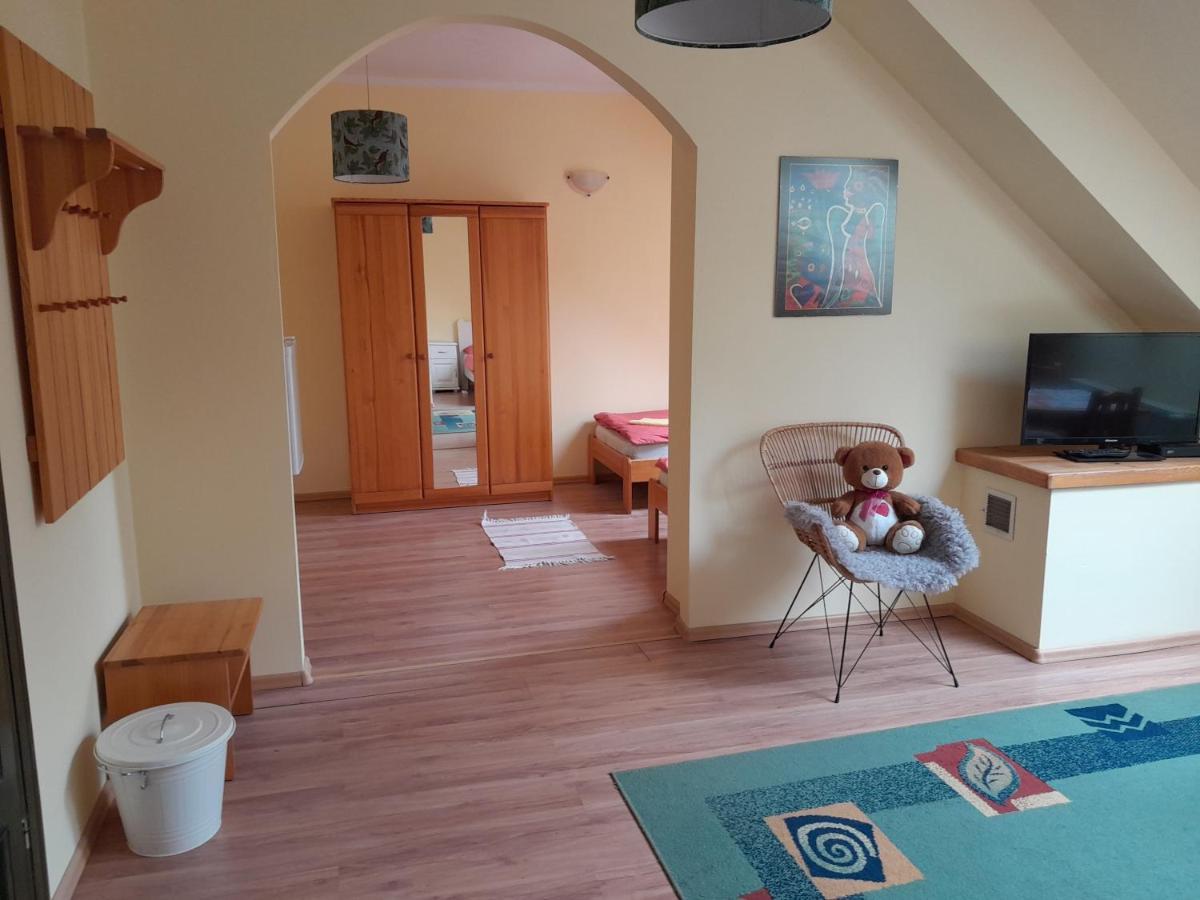 Pensjonat Kalina Komorze Extérieur photo